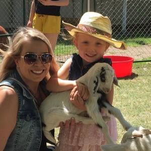 Meet your Posher, Amanda